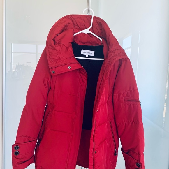 Excellent winter jacket for snow & ski activities. - Picture 2 of 3